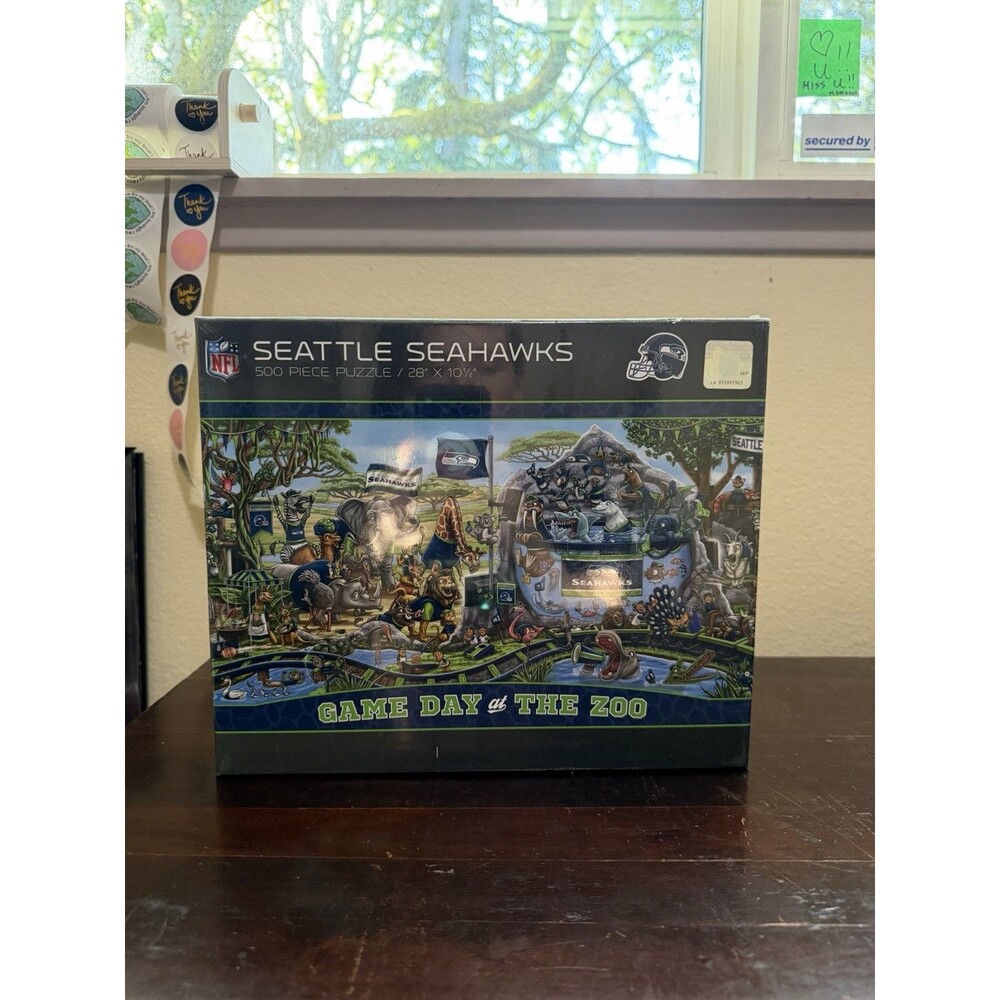 Seattle Seahawks Fanpoint 10.5" x 28" Game Day at the Zoo 500-Piece Puzzle New